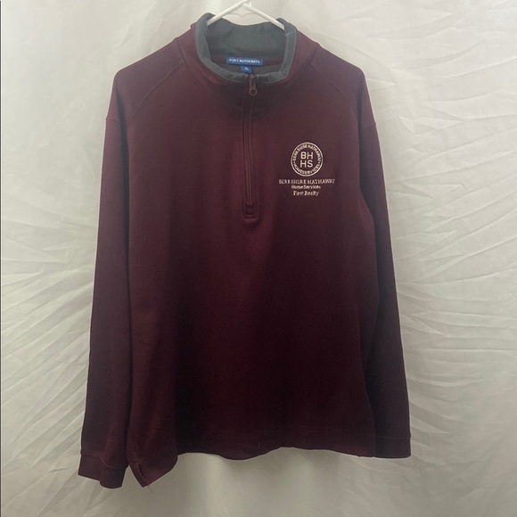 Berkshire Hathaway Warren Buffet Burgundy Pullover Size XL 1/2 Omaha Neb